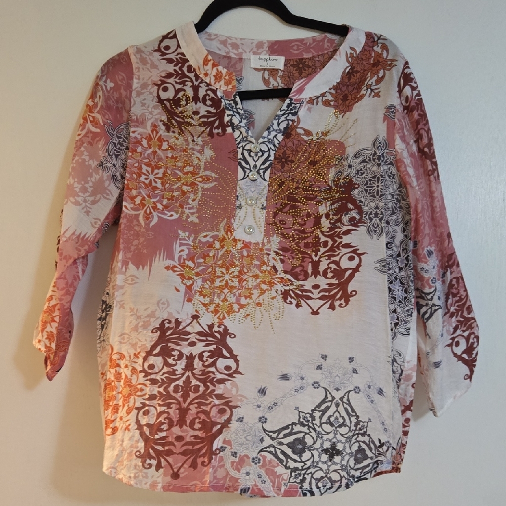 Elegant Bohemian Blouse With Gold Details